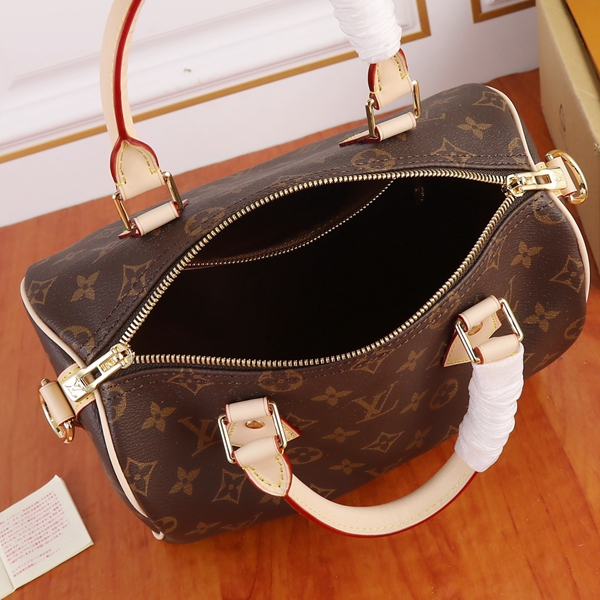 ルイヴィトンバッグ細部ディテール